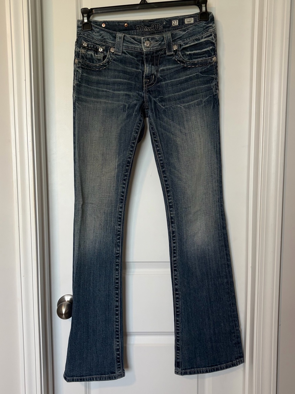 Miss Me Dark Wash Bootcut Jeans - Blue
Size 27